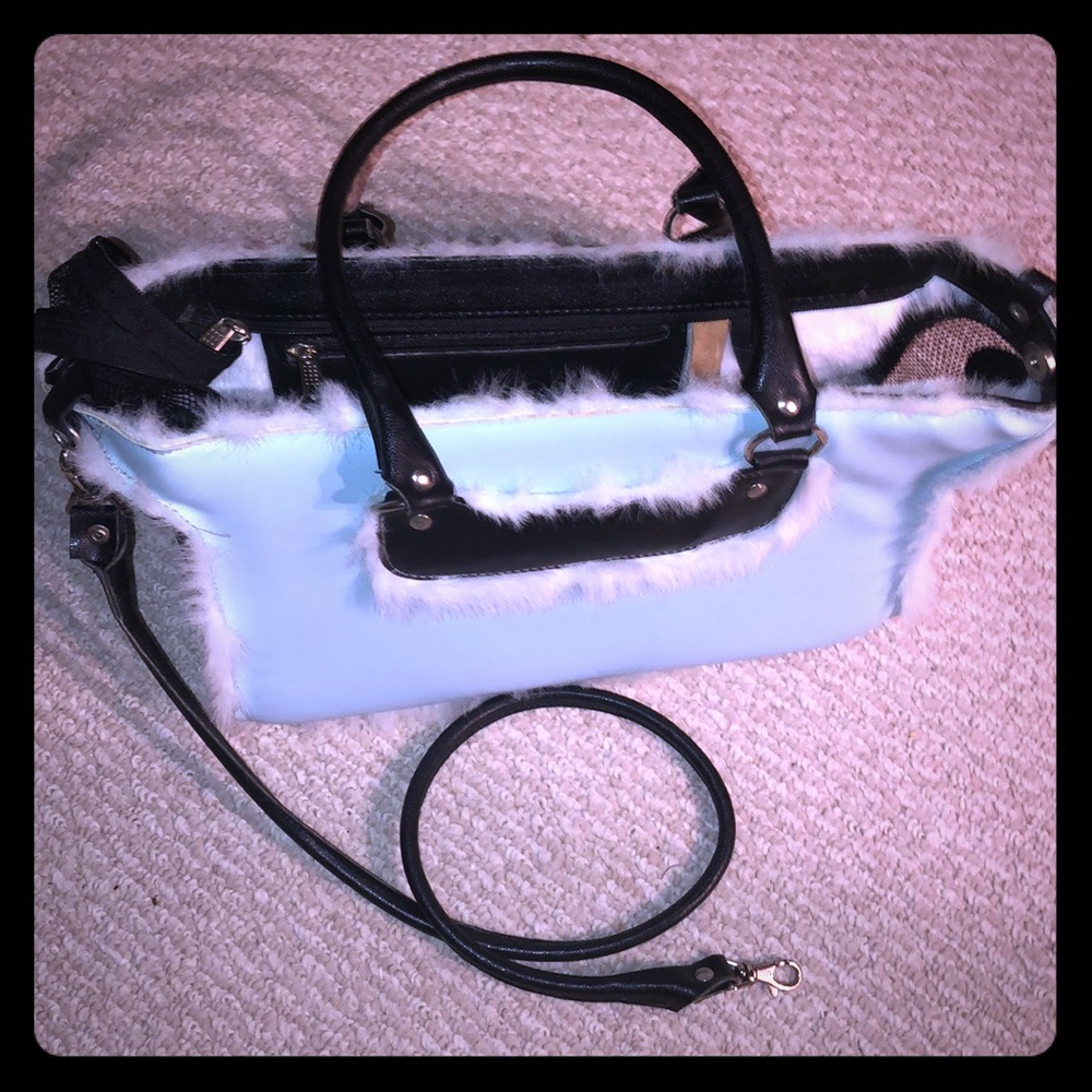 Jacques Traugott Baby Blue Pet Carrier NEW